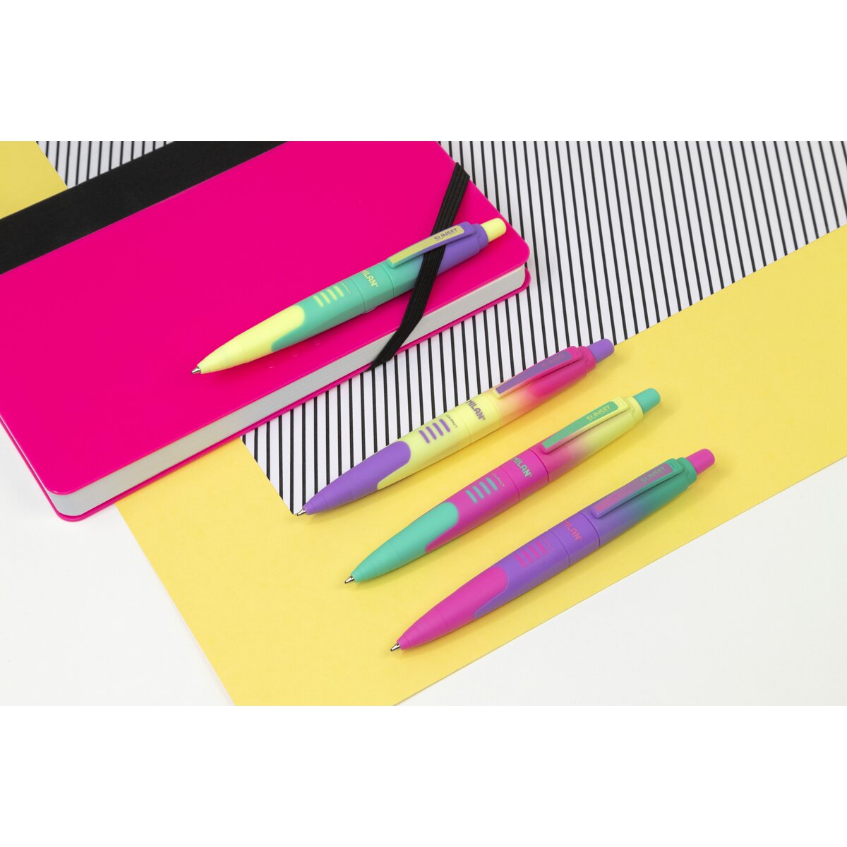 Pack com caneta esferográfica e lapiseiras Edição SUNSET multicolor 2
