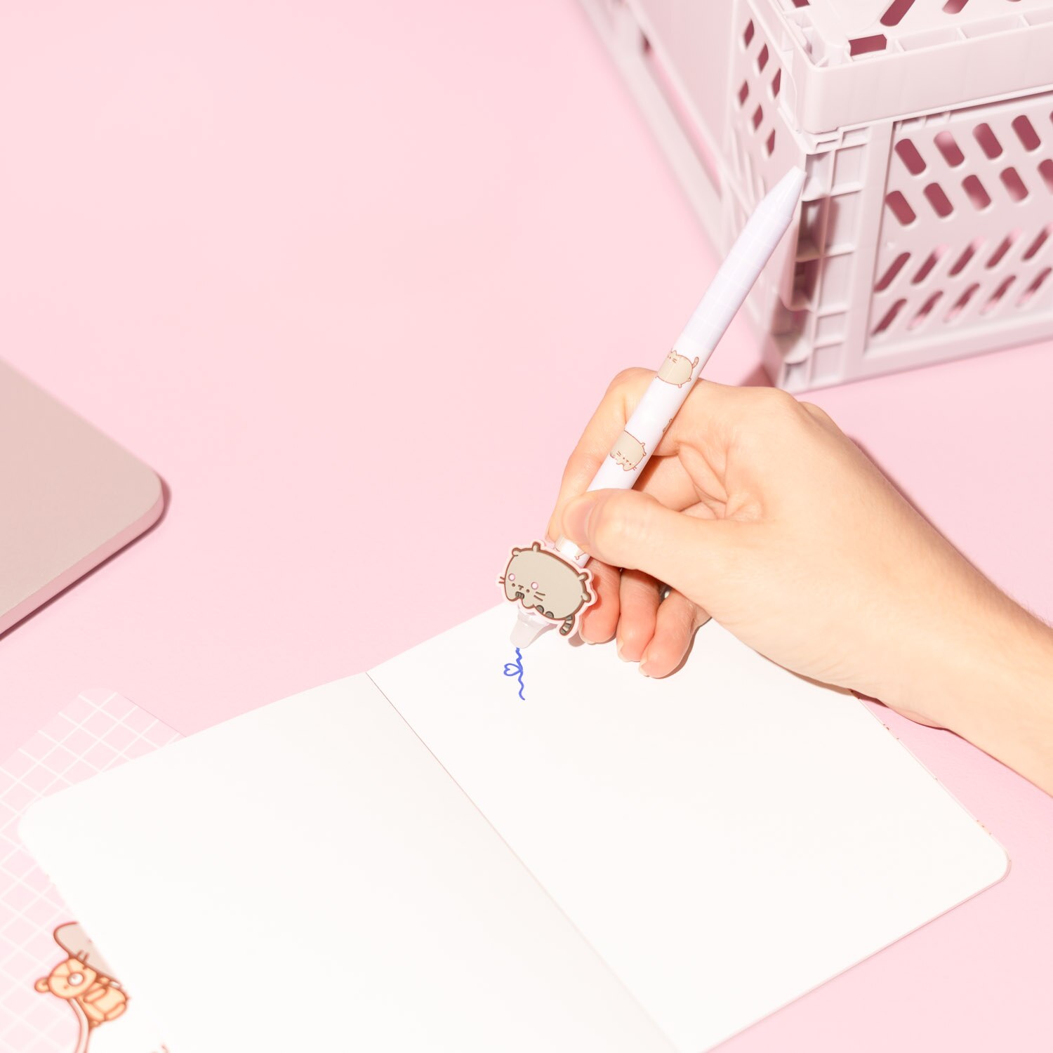 Caneta Gel Apagável com Topper Pusheen Moments 1 - Rosa Rosa/Lilás-6
