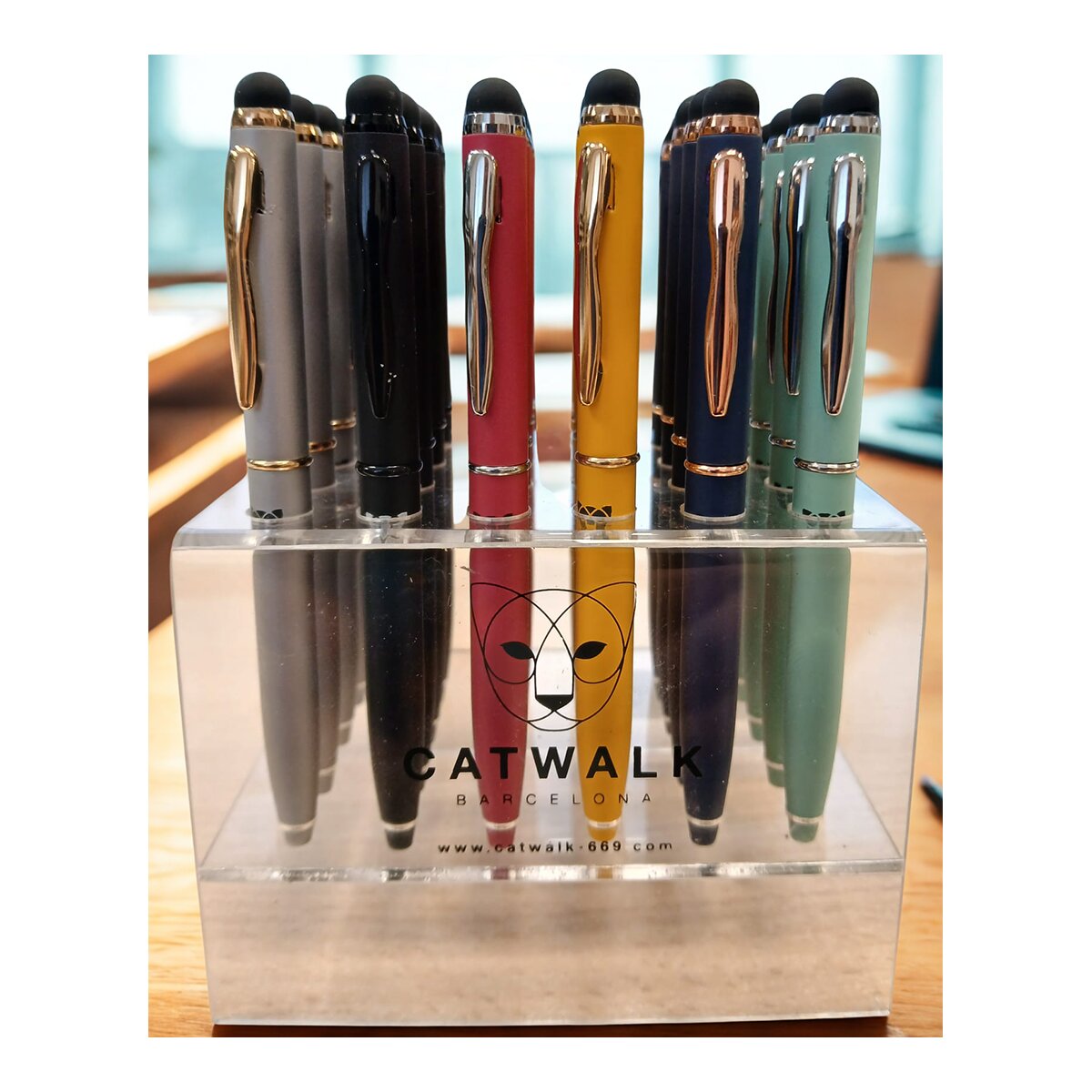 Imagem 0 de Caneta De Toque Profundo Catwalk-669