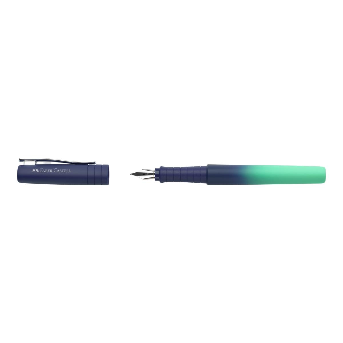 Estilográfica Poly Pen, trazo M, tinta azul borrable, Faber-Castell cuerpo color Buzzing blue 2