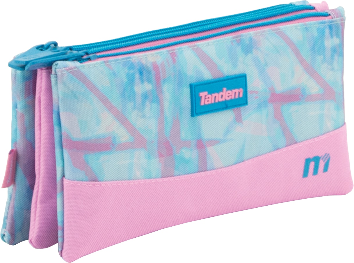 Imagem 0 de Estojo Escolar com Tres Bolsos Independientes Separados Mediante Fechos de Correr Tandem.