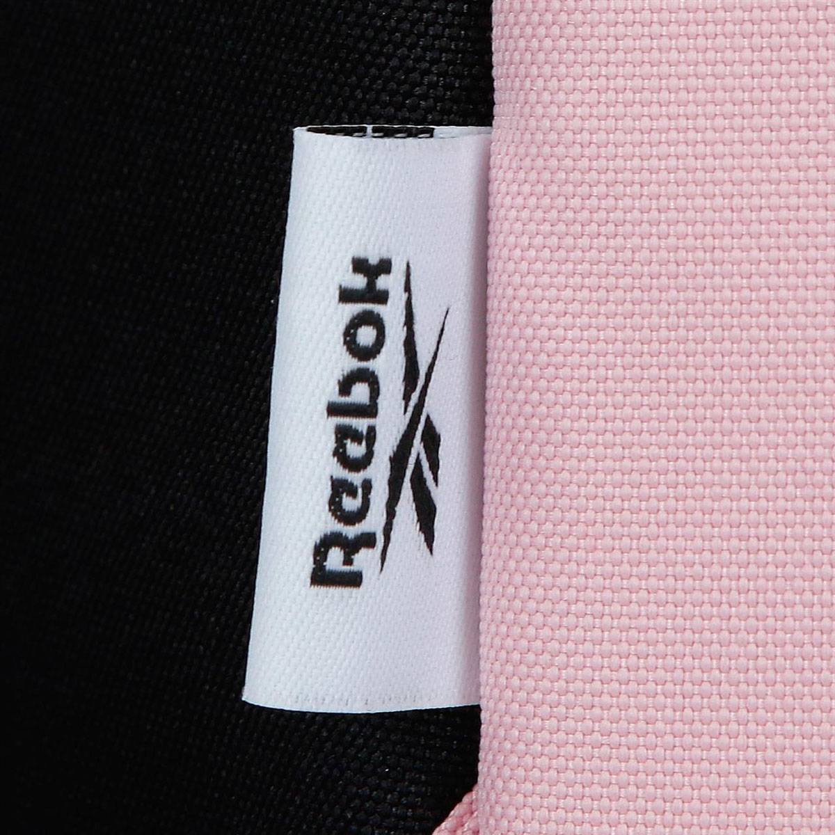Estuche Reebok Boston Triple compartimento rosa Rosa-2