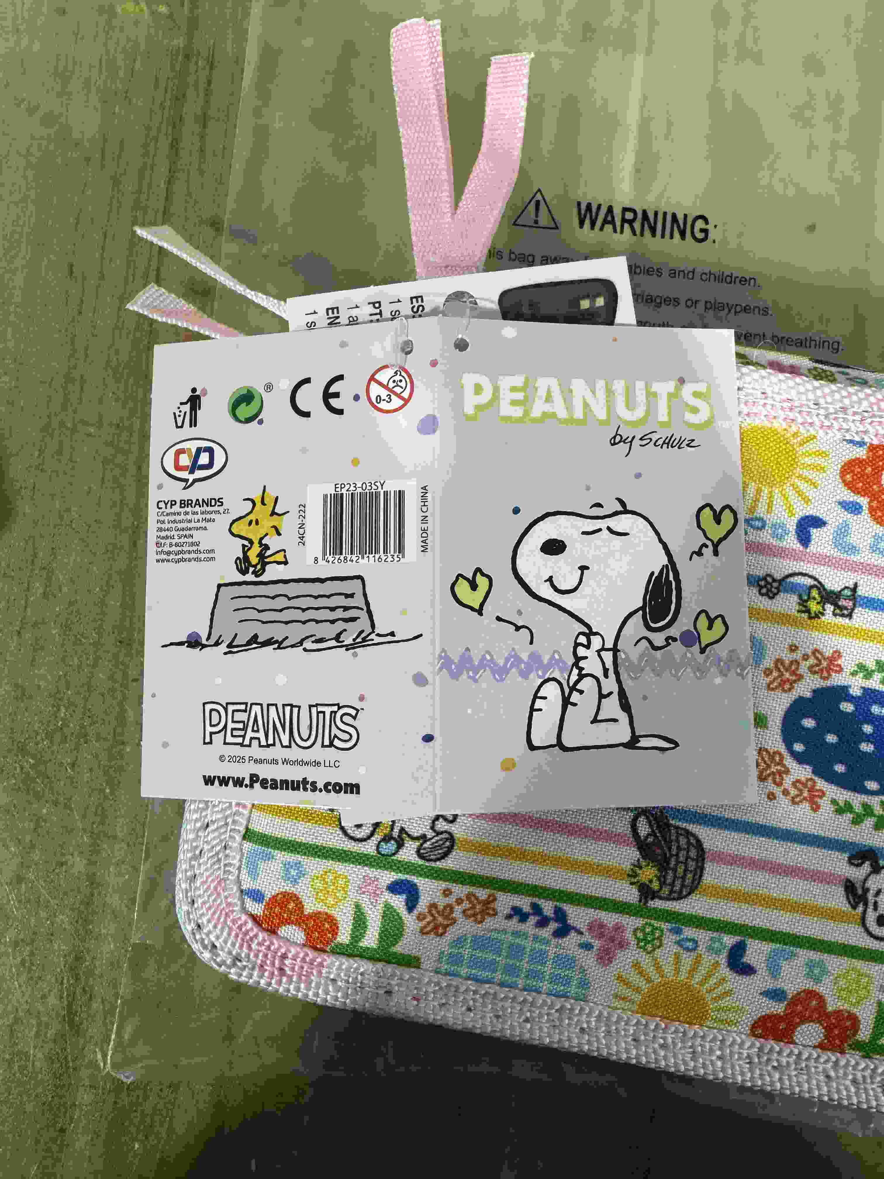 Plumier 3 pisos Snoopy CyP Brands multicolor azul 4