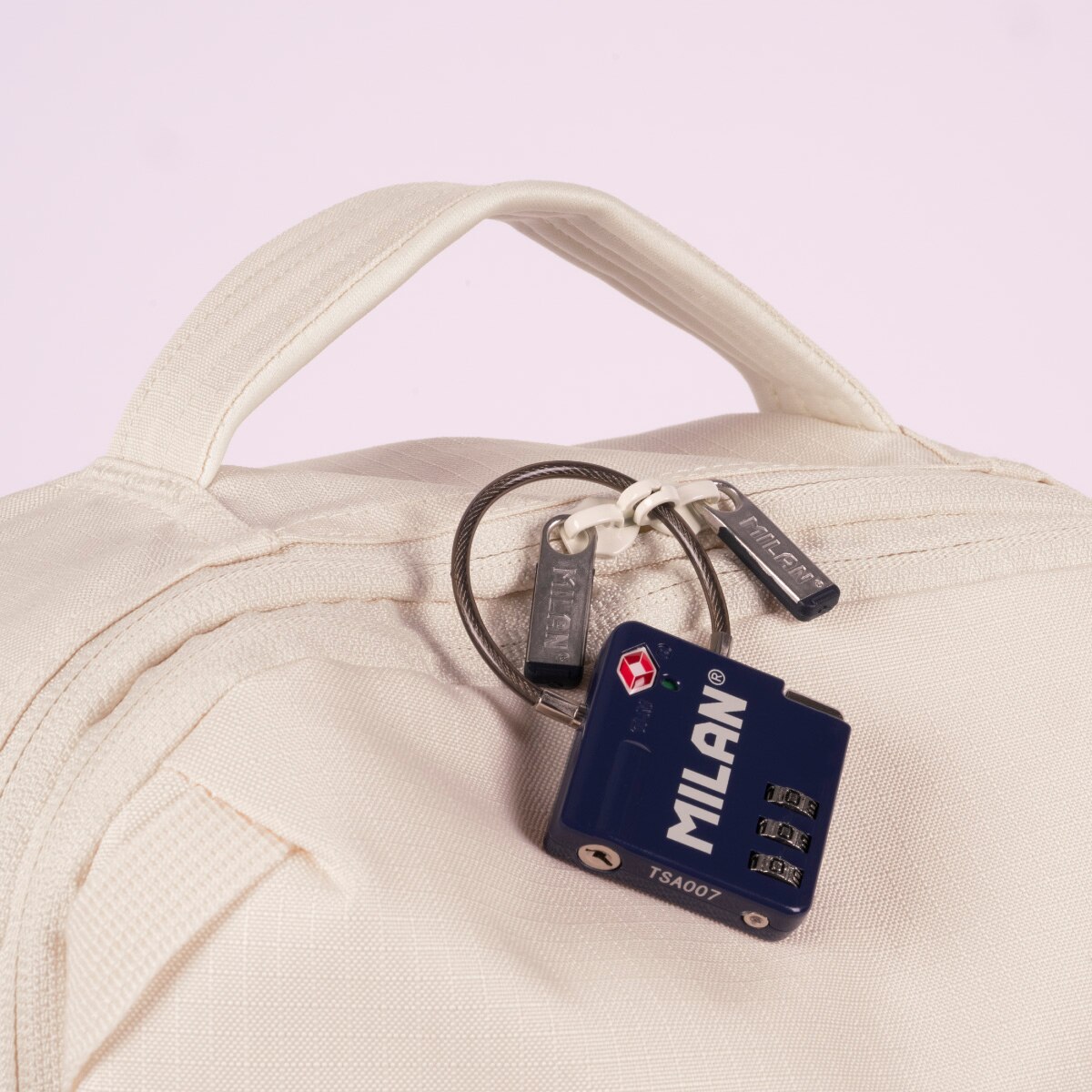 Mochila con cierre bloqueable de seguridad (15L), colección 430 since 1918, MILAN, beige 7