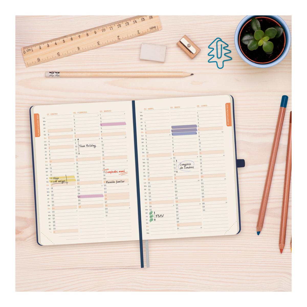 Agenda Encadernada 2027 Mínimal Textura M4-118x168 mm Semanal Horizontal Finocam Azul Multilingue Azul-4