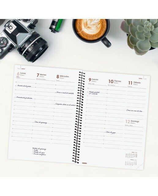 Agenda ano 2025 Espiral Basics Opaque E10-155x212 mm semana vista vertical Finocam bourdeaux Bordeaux-3