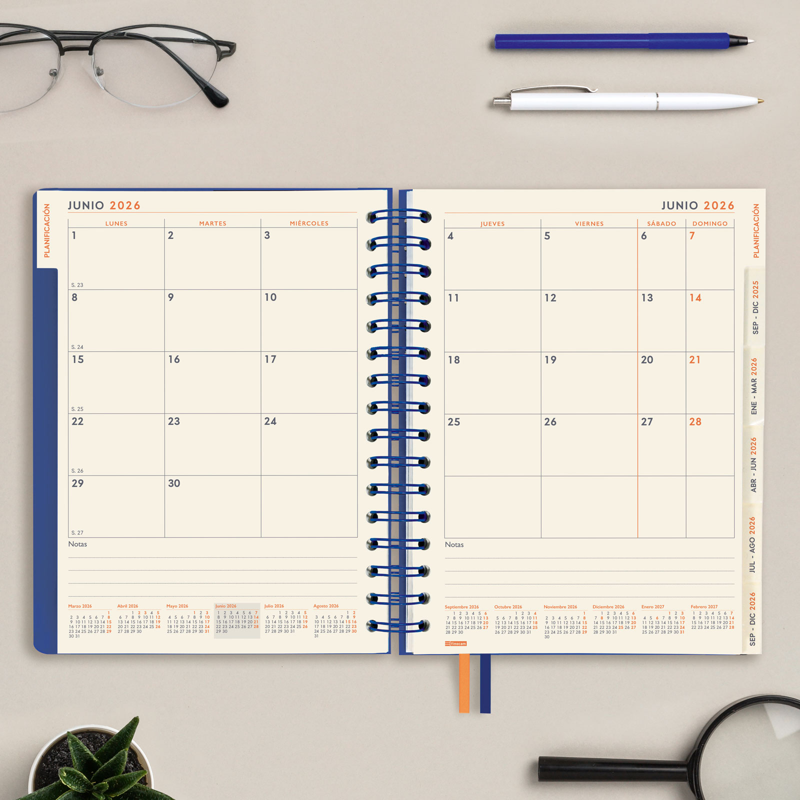 Agenda 16 meses septiembre 2025-diciembre 2026 Tempus 1/4-155x217 mm semana vista vertical Finocam azul multilingüe Azul-5