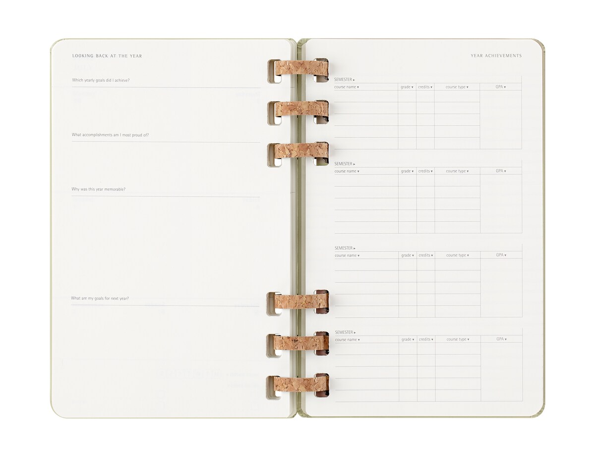 Agenda espiral grande académica de julho de 2025 a junho de 2026, vista semanal e mensal, capa dura Moleskine verde kiwi  em inglês 7