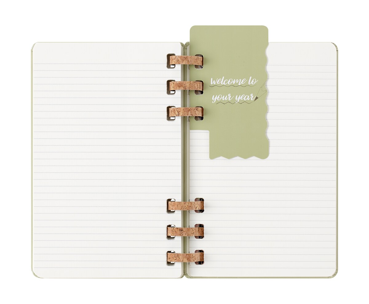 Agenda espiral grande académica de julho de 2025 a junho de 2026, vista semanal e mensal, capa dura Moleskine verde kiwi  em inglês 8