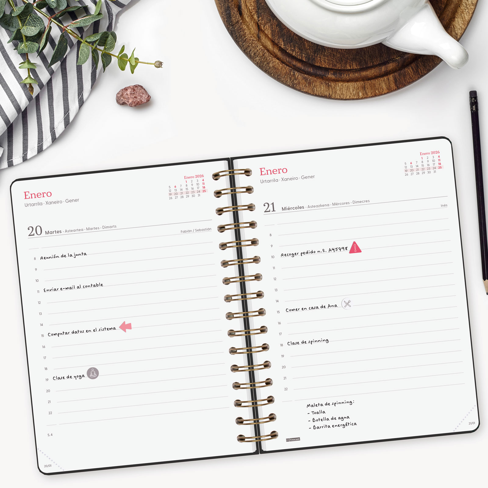 Agenda espiral doble año 2026 Trendy Alma E10-155x212 mm 1 Día Página Finocam negro castellano multilingüe 3