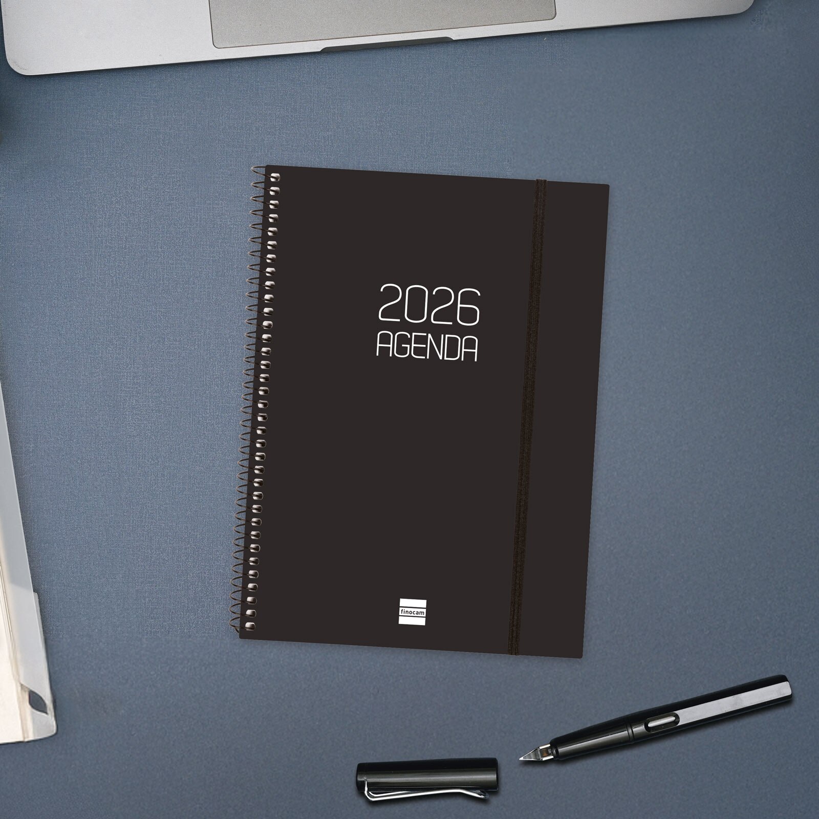Agenda año 2026 Espiral Basics Opaque E10-155x212 mm Semana Vista Horizontal Finocam negro catalán Negro-2