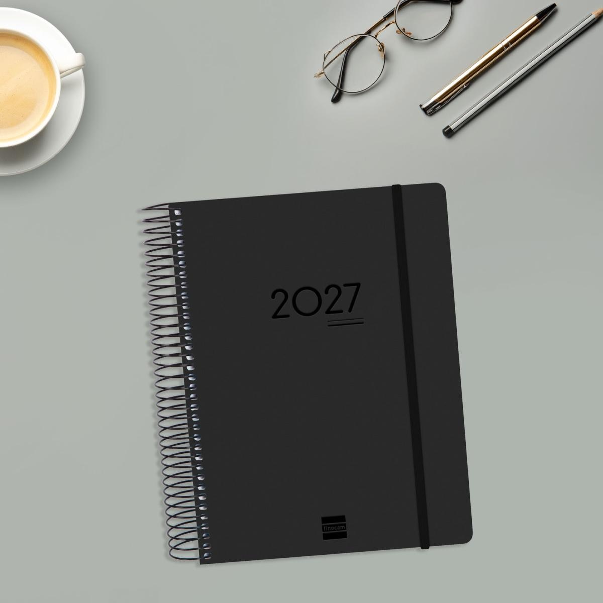 Agenda 16 meses septiembre 2026-diciembre 2027 Ikon E10-155x212 mm 1 día página Finocam negro internacional multilingüe 3