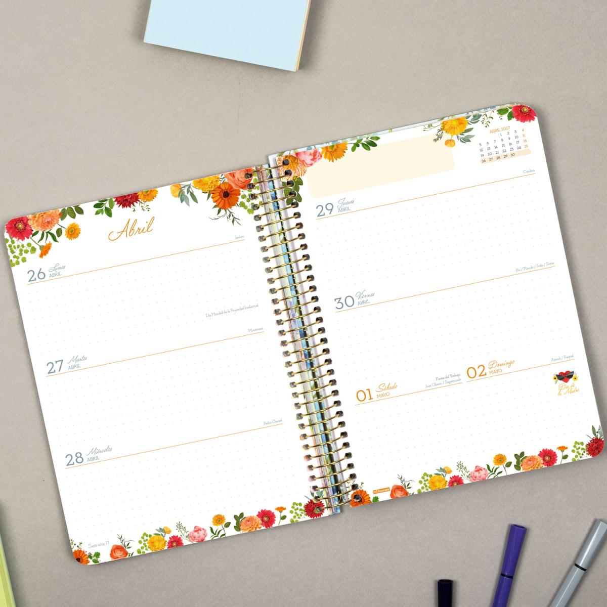 Agenda 16 meses septiembre 2026-diciembre 2027 Cloe E10-155x212 mm semana vista horizontal Finocam azul 4