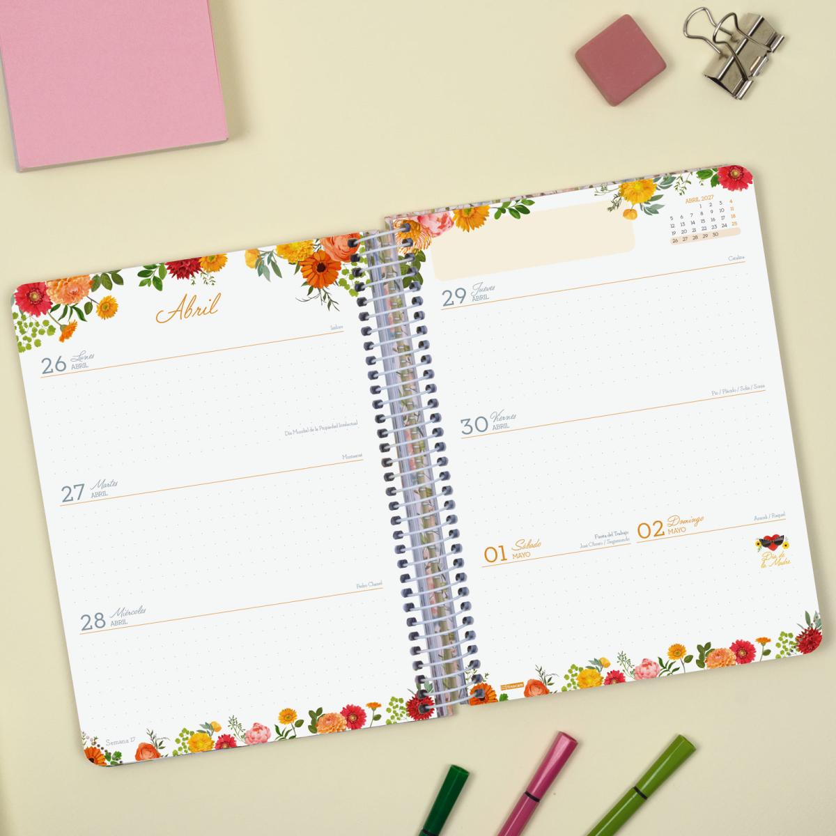 Agenda 16 meses septiembre 2026-diciembre 2027 Cloe E10-155x212 mm semana vista horizontal Finocam rosa 4