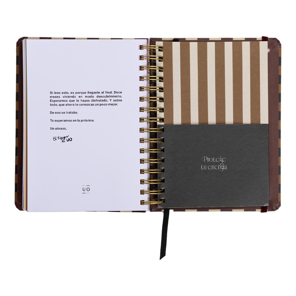 Agenda Anual 12 Meses 2027 168x220 mm 1 Dia por Página Universo UO Espanhol - Preto Multicolor-20