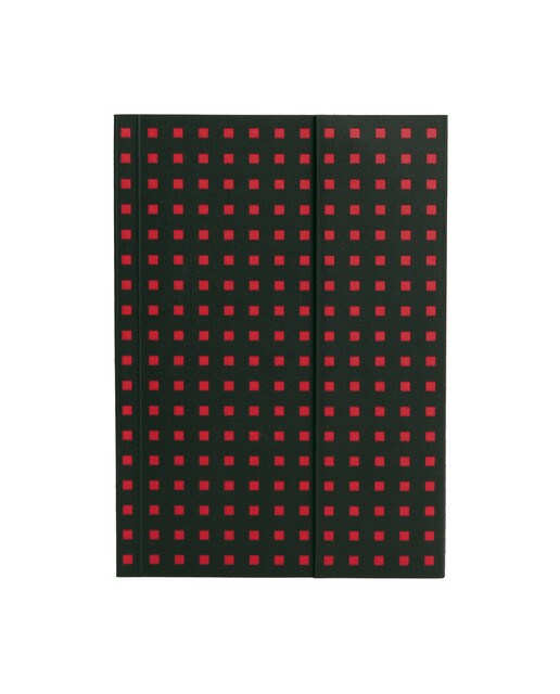 Bloco de linhas B6 Quadrado preto sobre vermelho 1