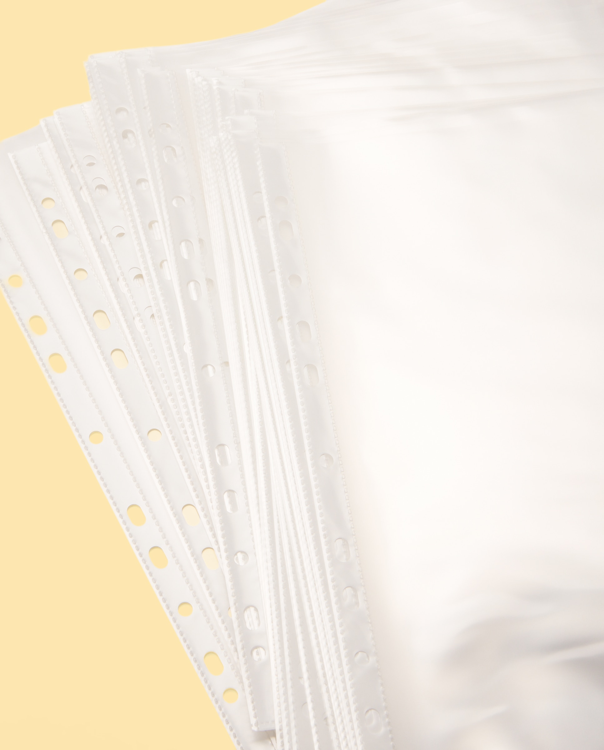 Pack de 50 Micas Multitaladro A4 cristal Frost Transparente-2