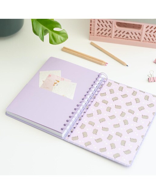 Caderno A5 de capa forrada Pusheen Moments Erik lilás Lilás-6