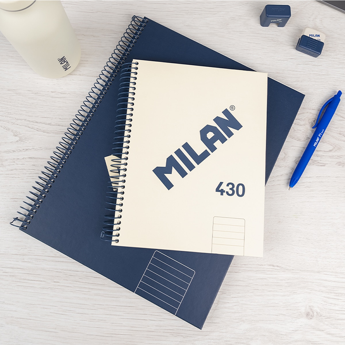 Cuaderno A5 con espiral y tapa dura, papel cuadriculado (5 x 5 mm), 80 hojas de 95 gr/m², colección 430 since 1918, verde Verde-7