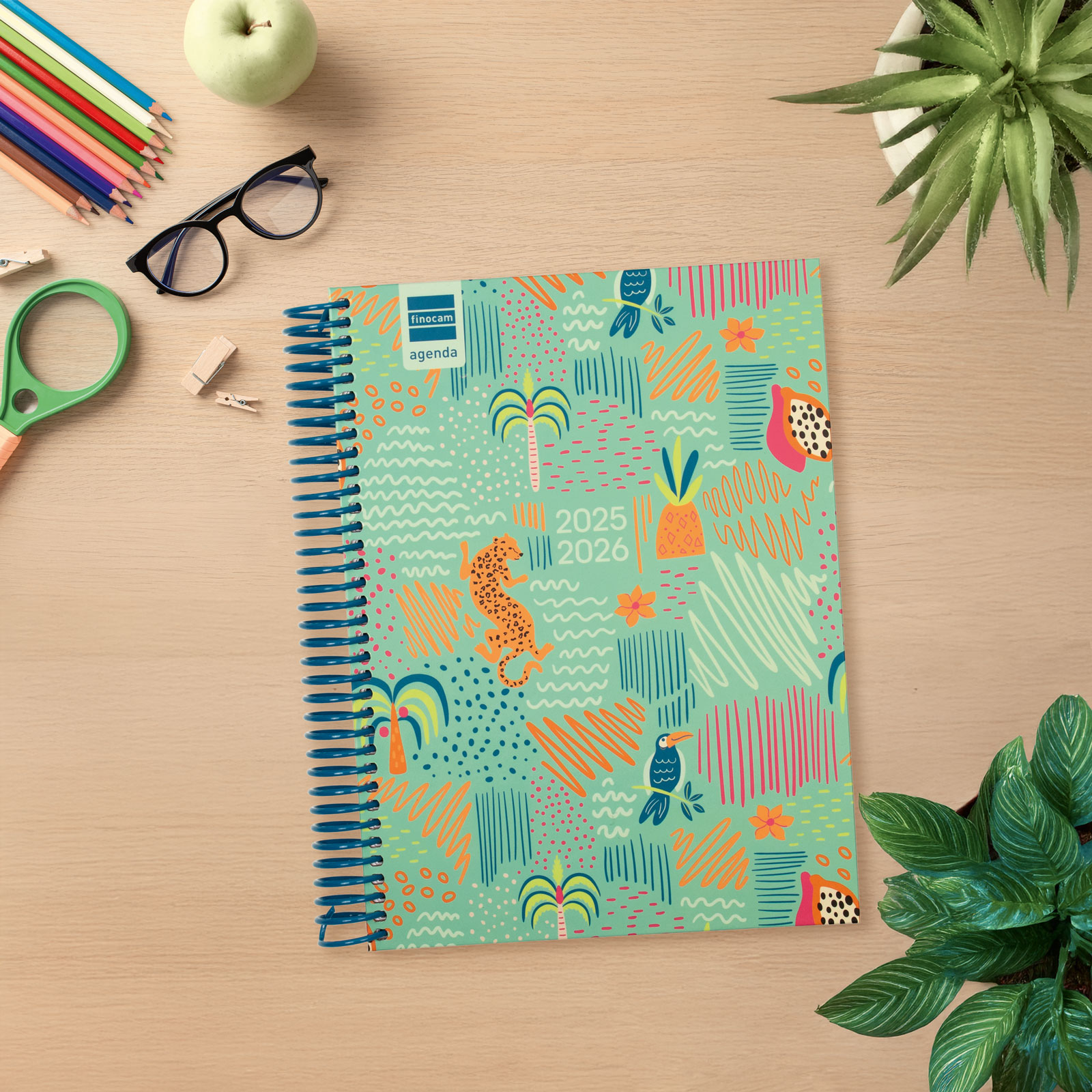 Agenda curso 2025-2026 Diva 1/4-155x212 mm 1 día página Selva Finocam multilingüe Multicolor-2
