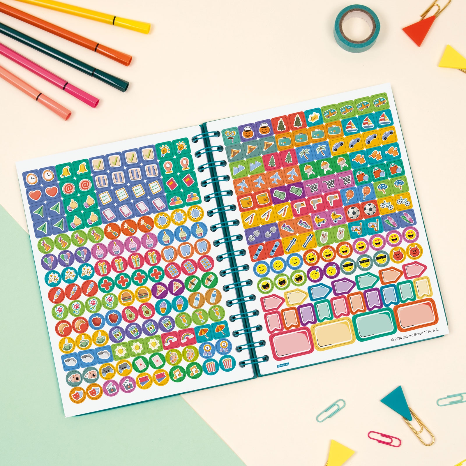 Agenda curso 2025-2026 Cosmo 1/4-155x212 mm 1 día página Iris Finocam Multicolor-5