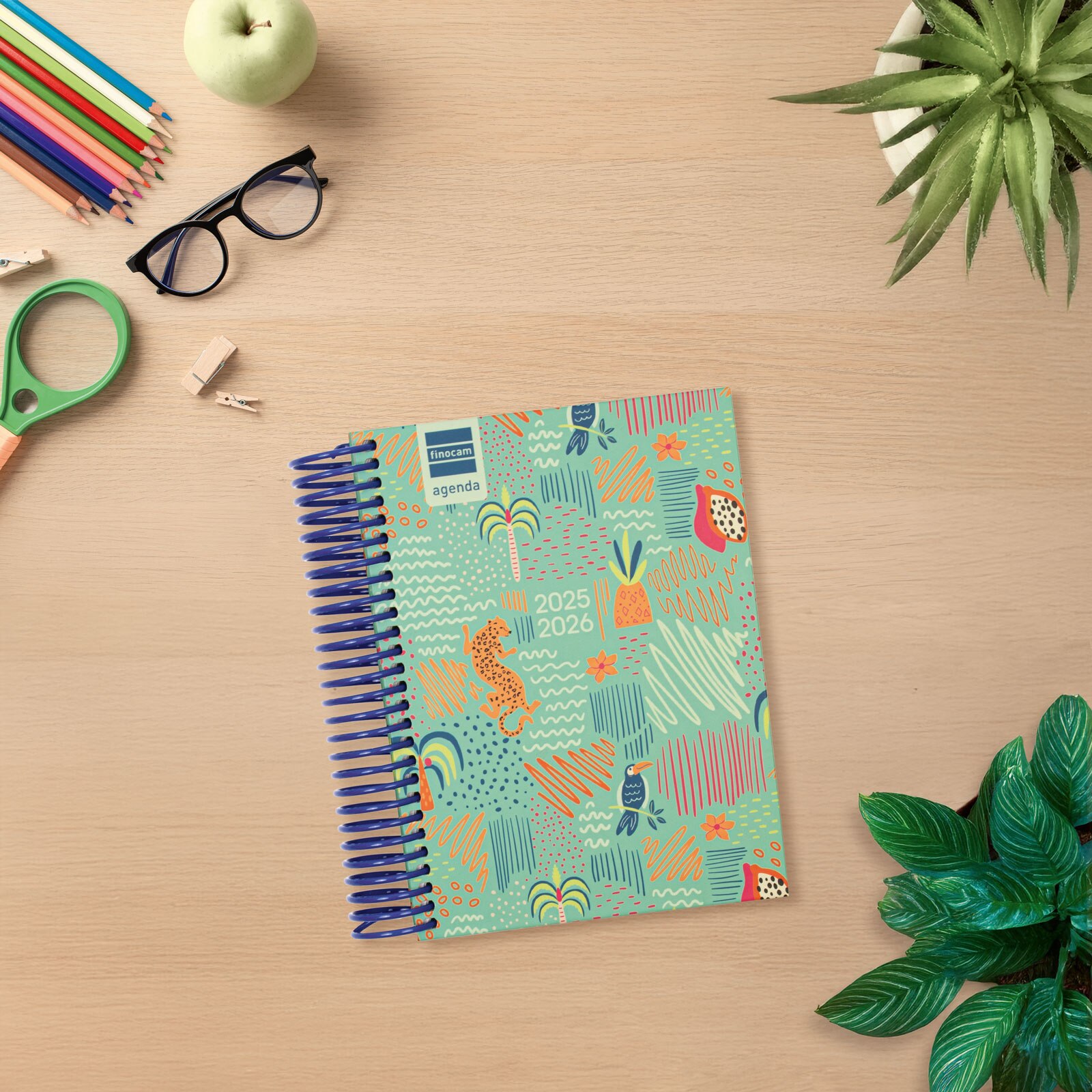 Agenda curso 2025-2026 Diva 1/8-120x164 mm 1 dia página Selva Finocam português multilingue Multicolor-2