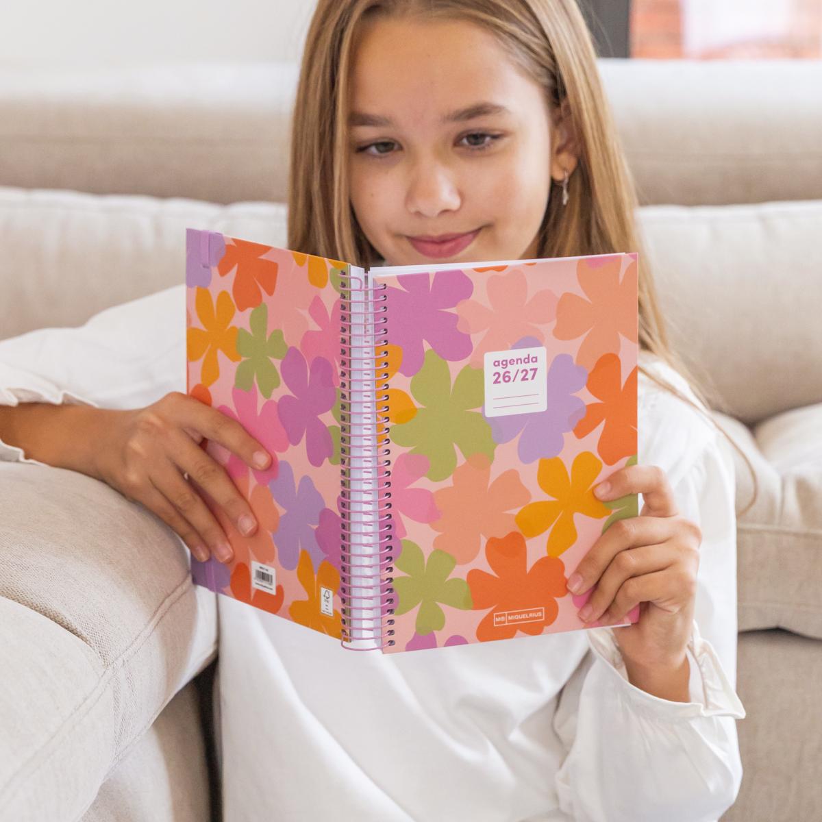 Agenda Escolar Plus Dia Página Summery 2026-27 Miquelrius Multicolor-12