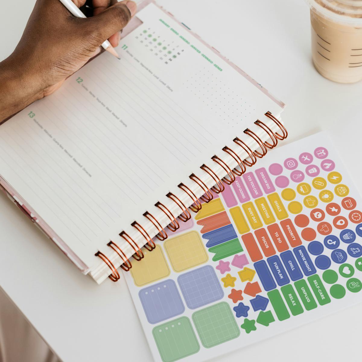 Agenda Escolar Plus Wire-O Semana Vista Blue Garden Hutter 2026-27 Miquelrius Multicolor-11