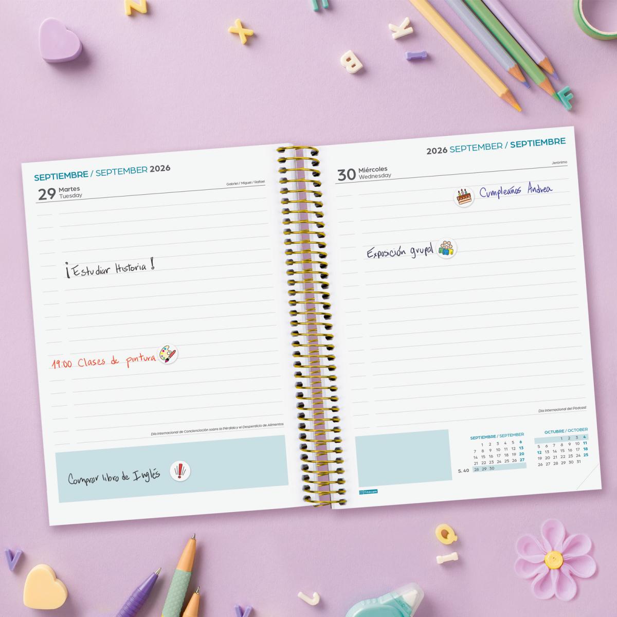 Agenda curso 2026-2027 Secundaria 4º-155x212 mm 1 día página Shine Finocam multilingüe 3