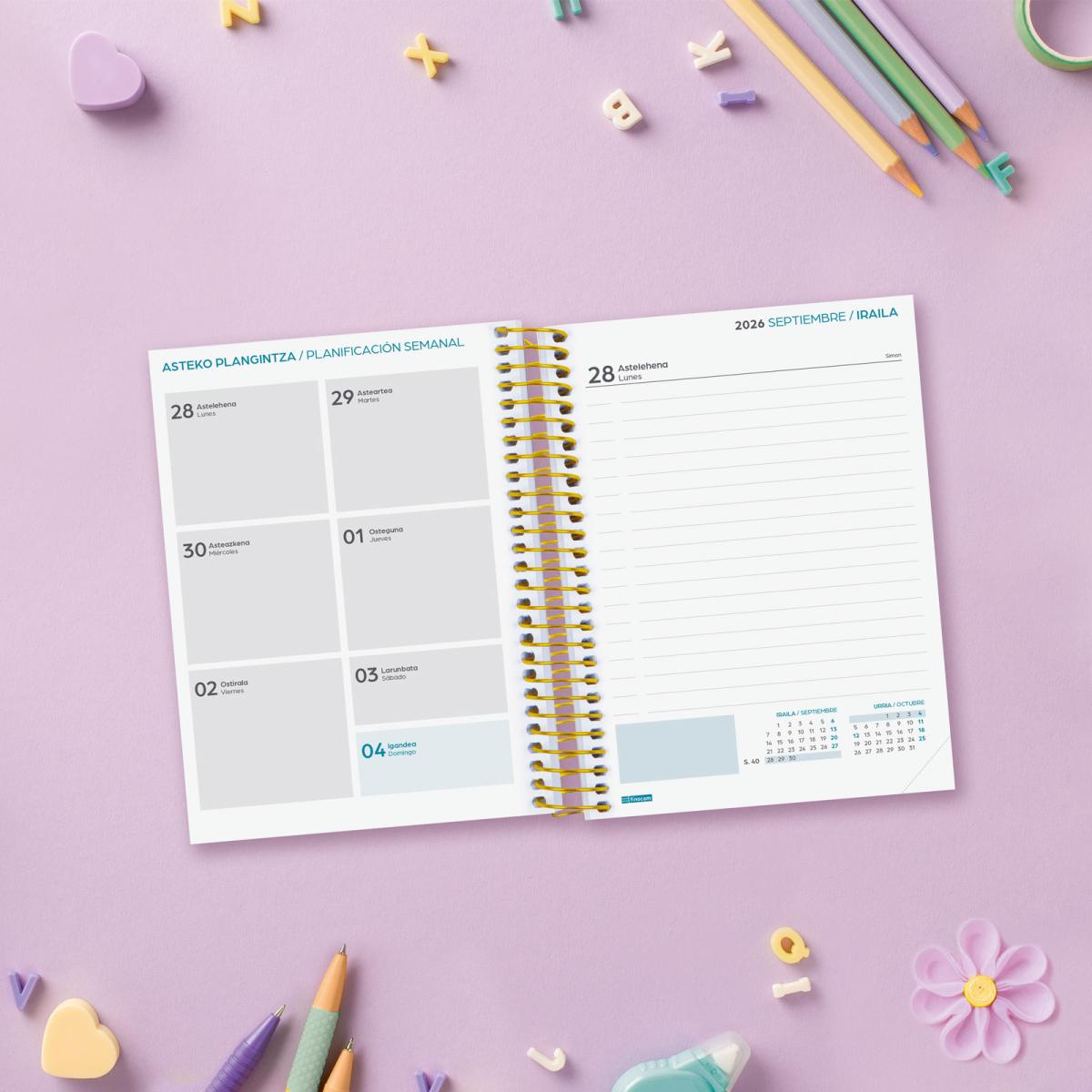Agenda curso 2026-2027 Secundaria 8º-120x164 mm 1 día página Shine Finocam euskera multilingüe Multicolor-3