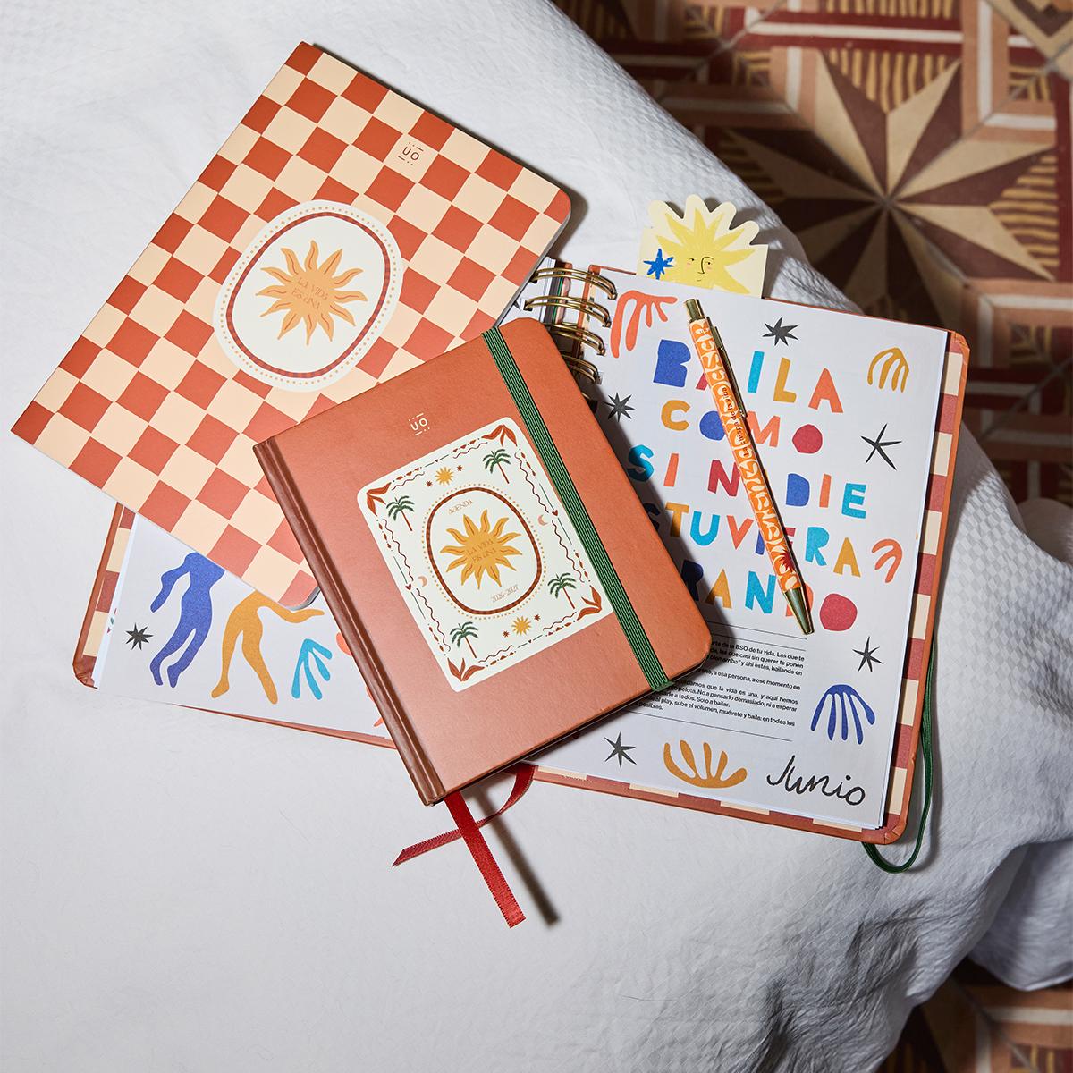 Agenda Escolar 11 Meses 2026-2027 128x154 mm Mini Vista Semanal Sunset UO Espanhol Multicolor-25
