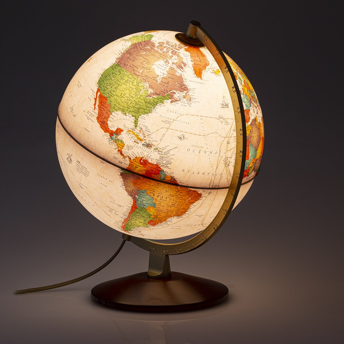 Globo Terrestre com Luz 4