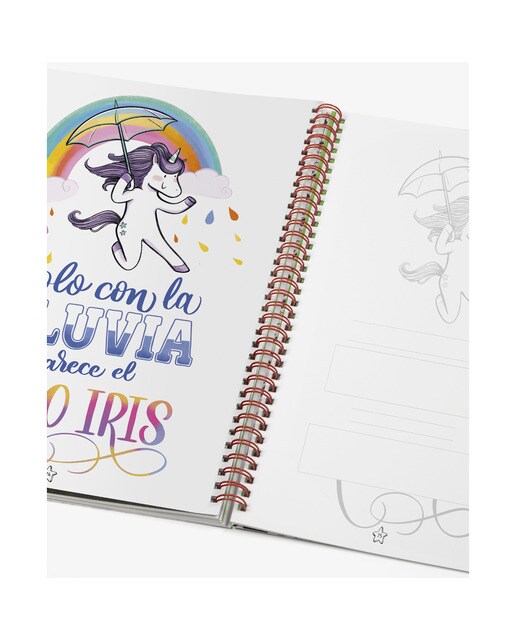 Caderno  temático unicornio lettering de Amperse 7