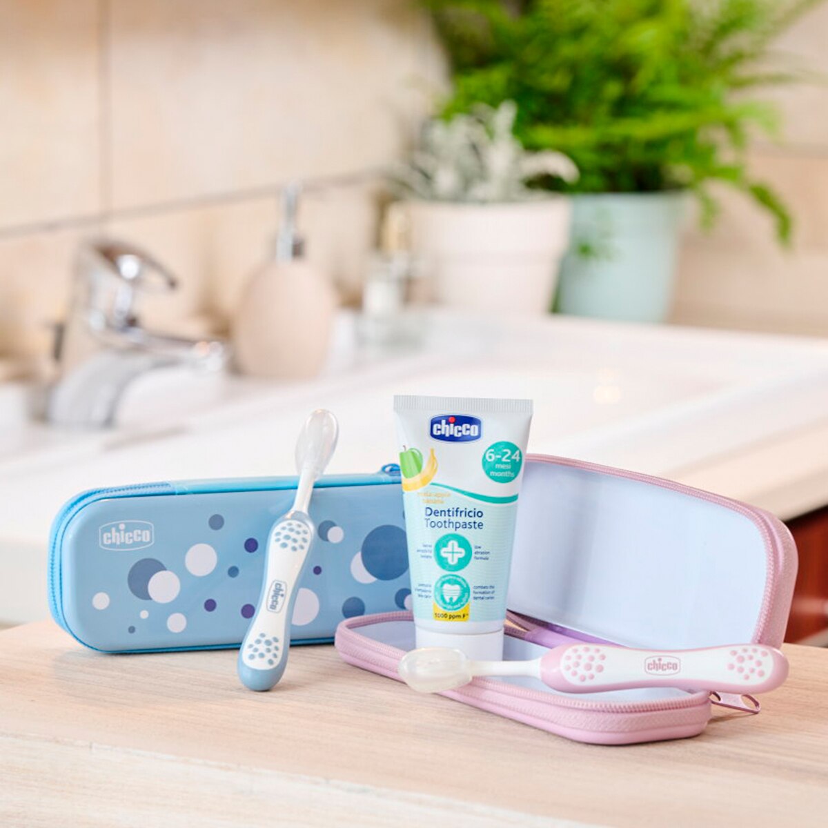 Kit Dentário Chicco Escova e Pasta Fresca com Flúor (6-36 M.) azul Azul-5