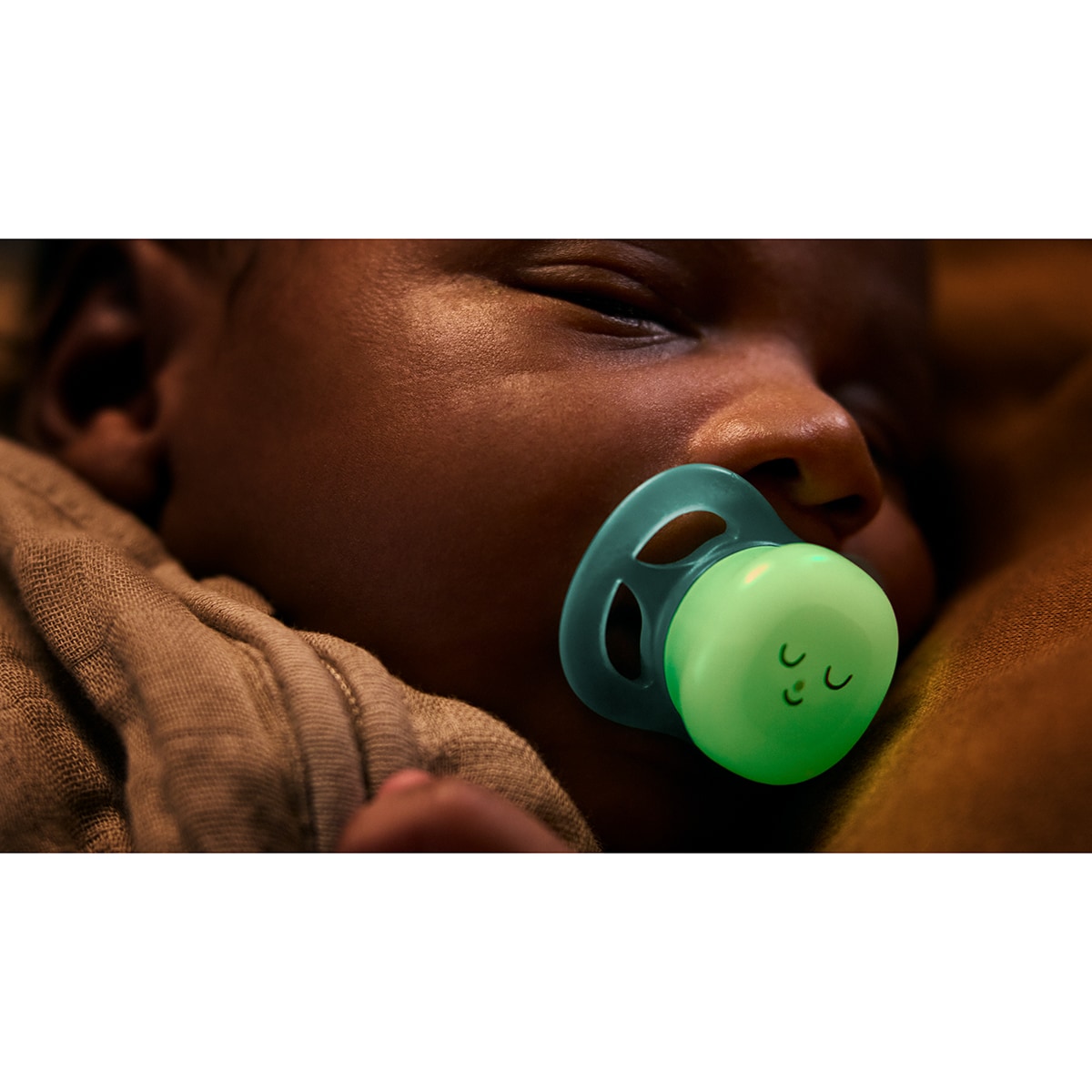Chupeta Noturna Avent Ultra Star 0-2 Meses 2 Unidades, Brilha no Escuro Verde Água-3