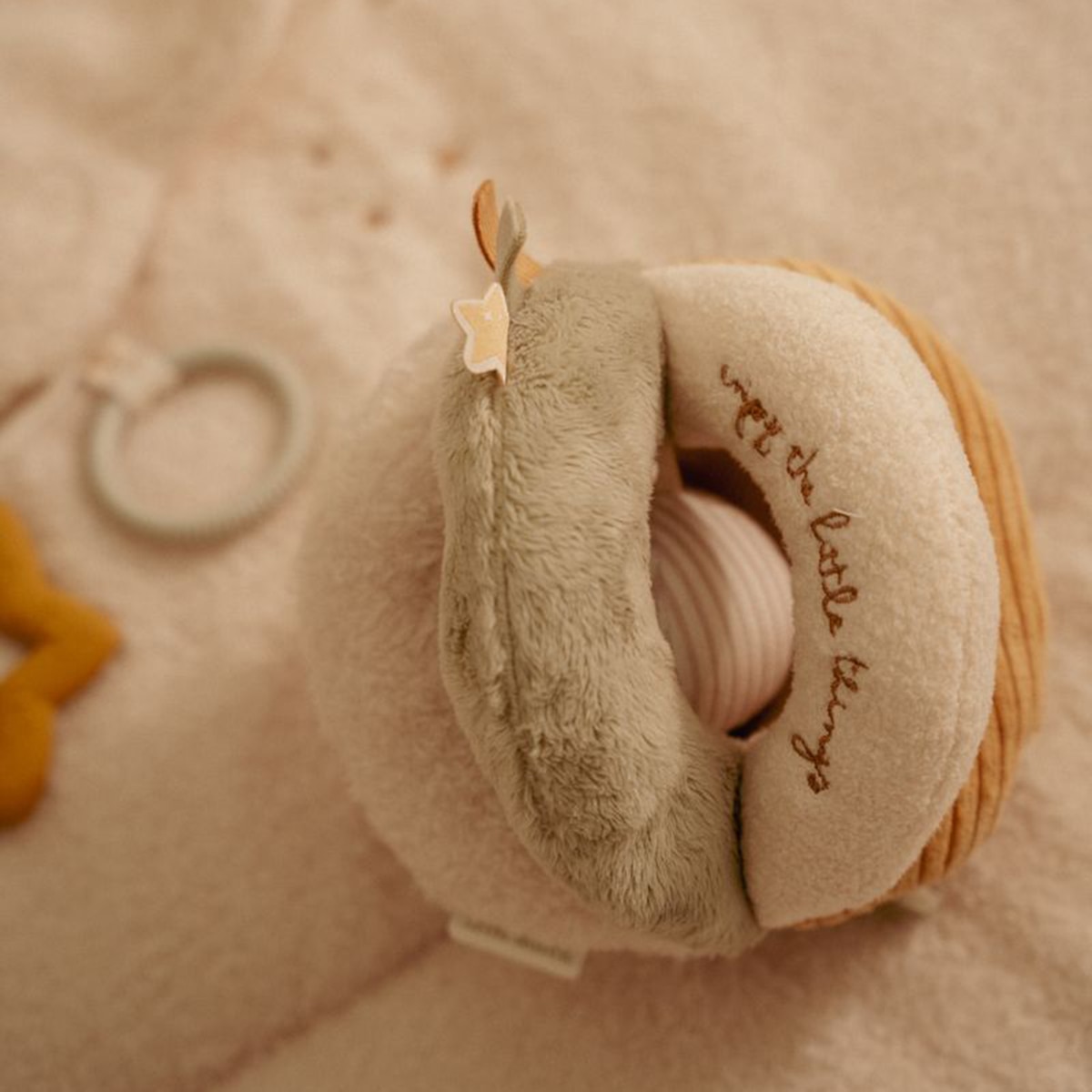 Roca Bola Little Dutch Montessori coleção Newborn Naturals Bege Serra-7