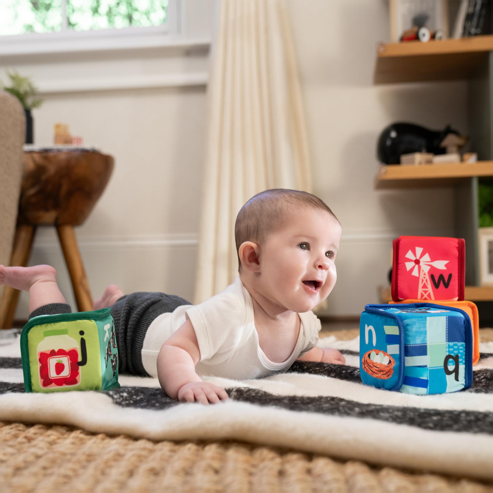Cubos macios empilháveis Baby Einstein Alpha Stacks™ Multicolor-5