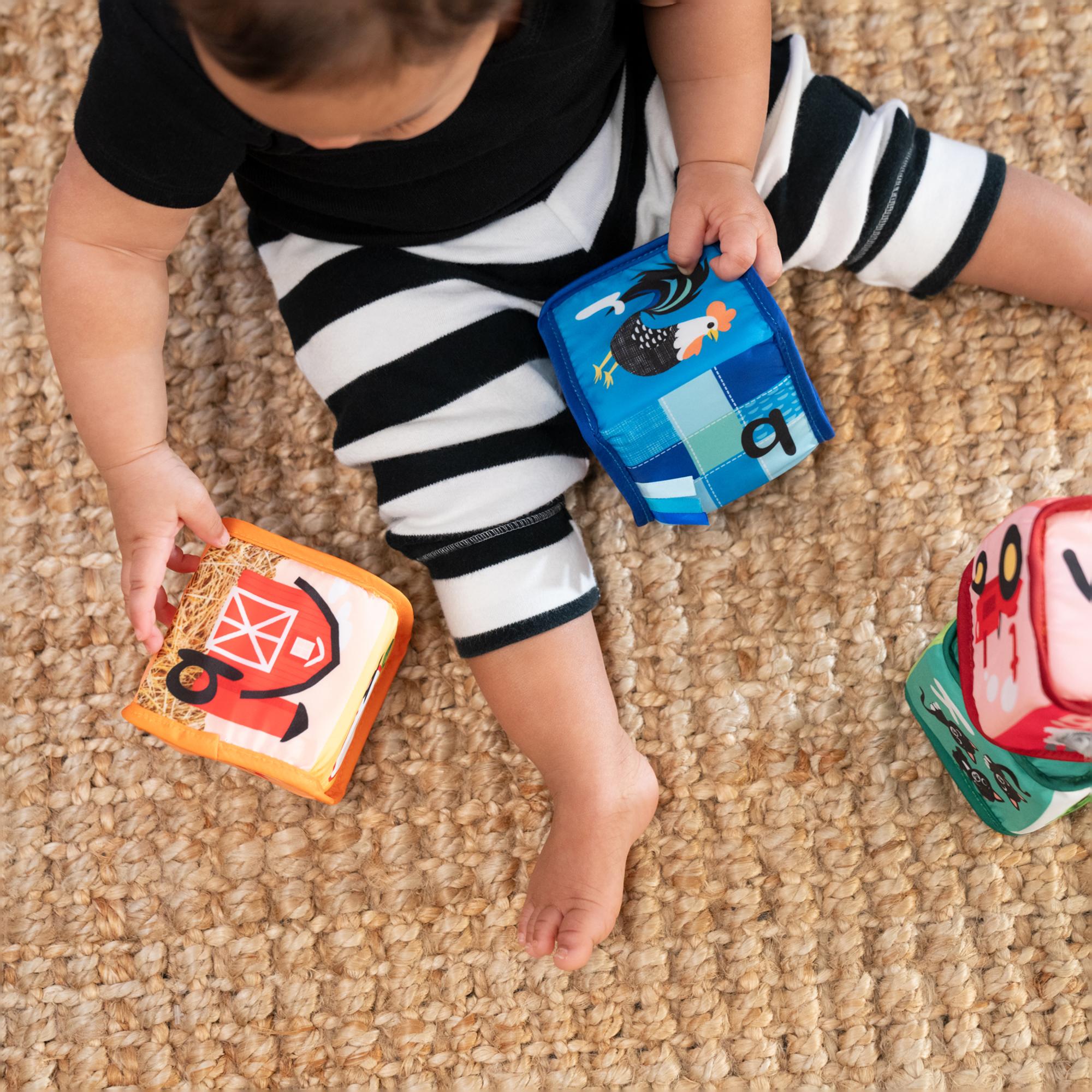 Cubos macios empilháveis Baby Einstein Alpha Stacks™ Multicolor-7