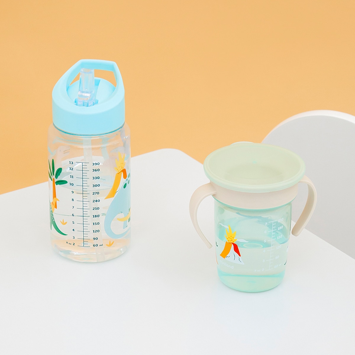 Garrafa Infantil com Palhinha Azul-claro-2