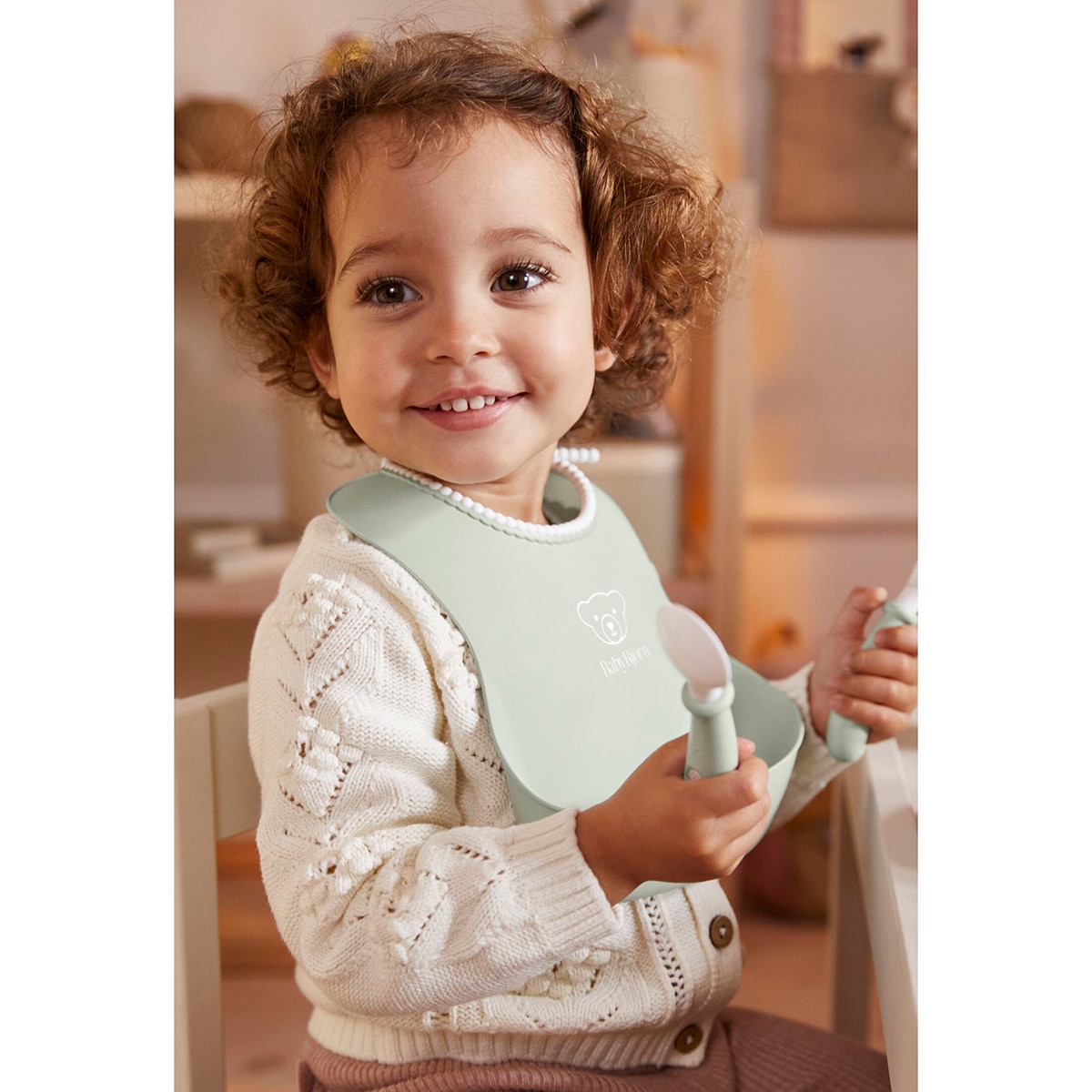 Babete de Plástico com Gola Ajustável Verde Água-3