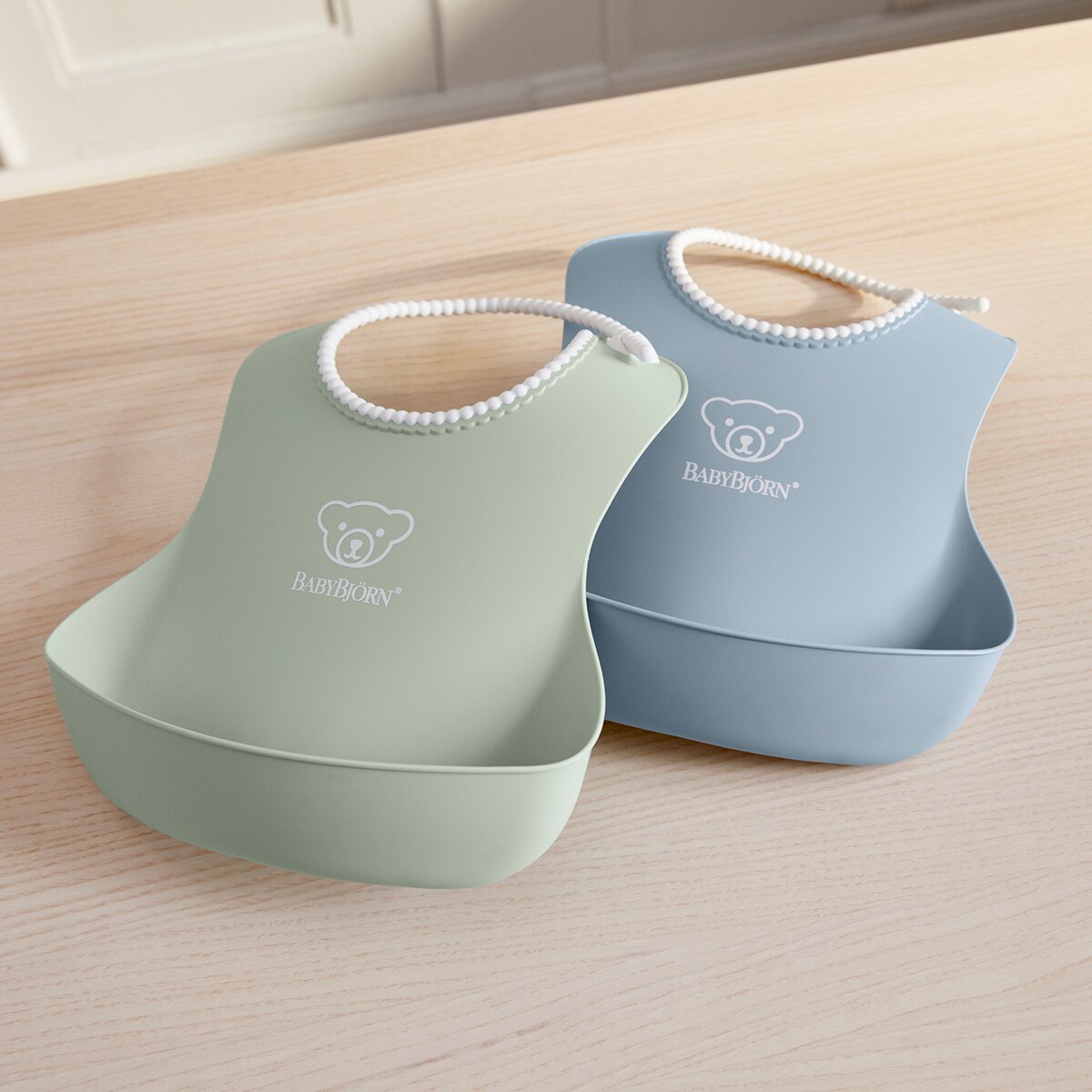 Pack de 2 Babetes de Plástico Verde Água-2