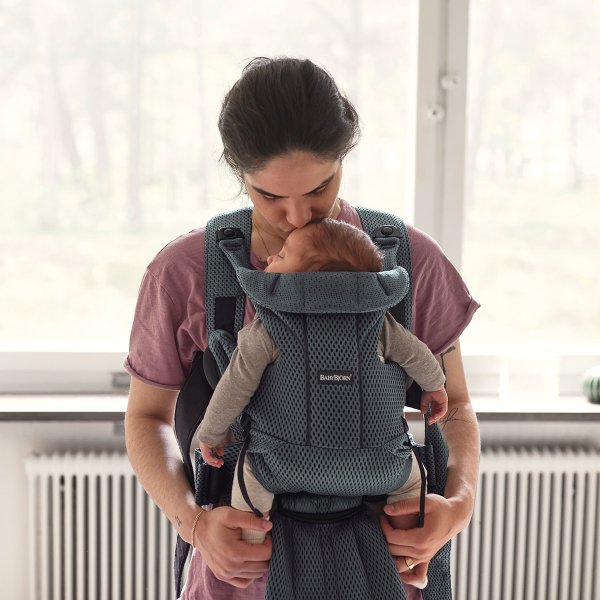 Mochila portabebés BabyBjörn Move 3D Mesh 3 posiciones Verde grisáceo Verde grisáceo-19