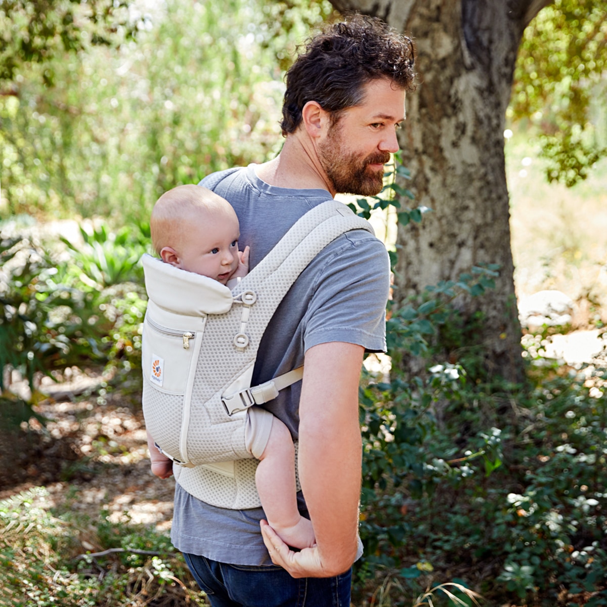 Mochila portabebe Ergobaby Adapt Softflex Mesh 3 posiciones - Gris claro Gris claro-8