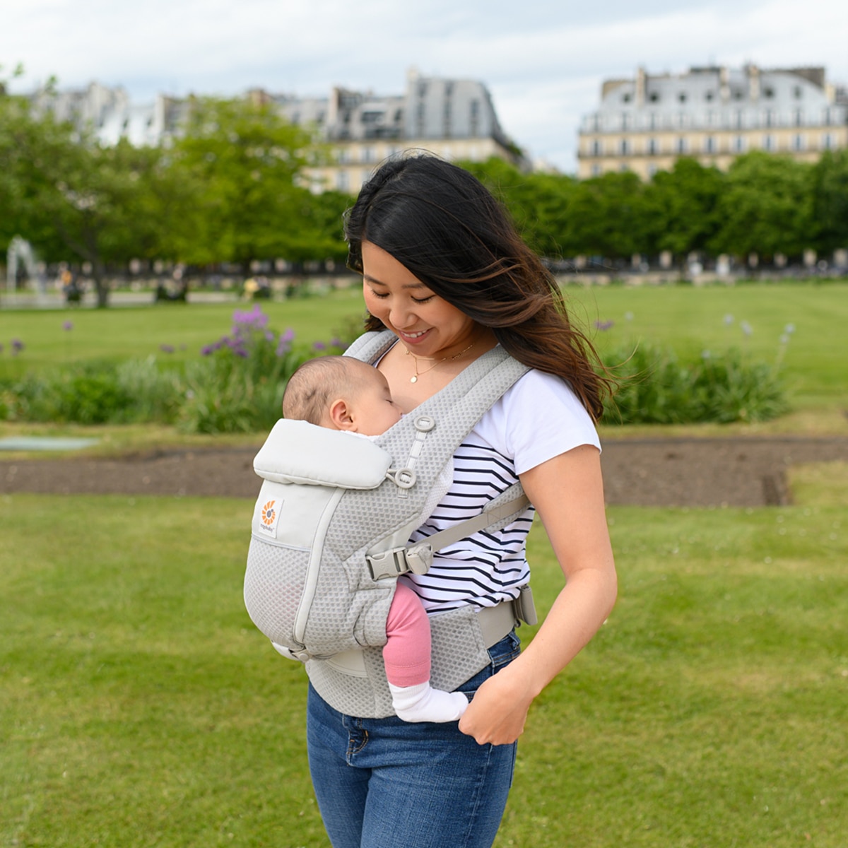Mochila portabebe Ergobaby Adapt Softflex Mesh 3 posiciones - Gris claro Gris claro-17