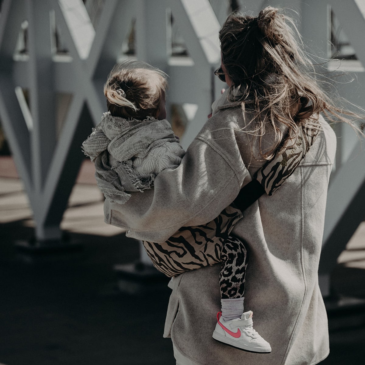 Porta-Bebés a Tiracolo Coleção Main Print Multicolor-4