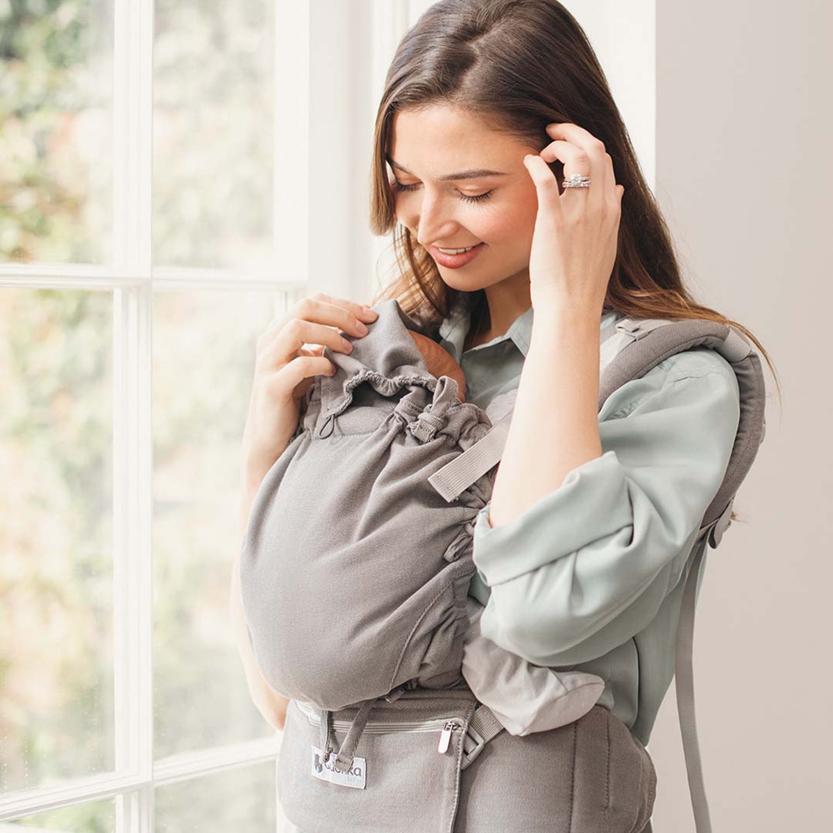 Imagen 6 de Mochila portabebe Quokkababy E-carrier 3 posiciones - Gris Gris