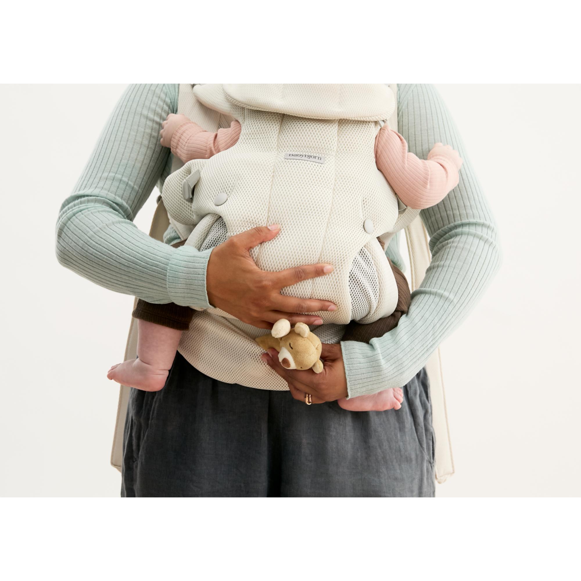 Imagen 12 de Mochila portabebé BabyBjörn Hold tejido Mesh 3 posiciones - Nude Nude