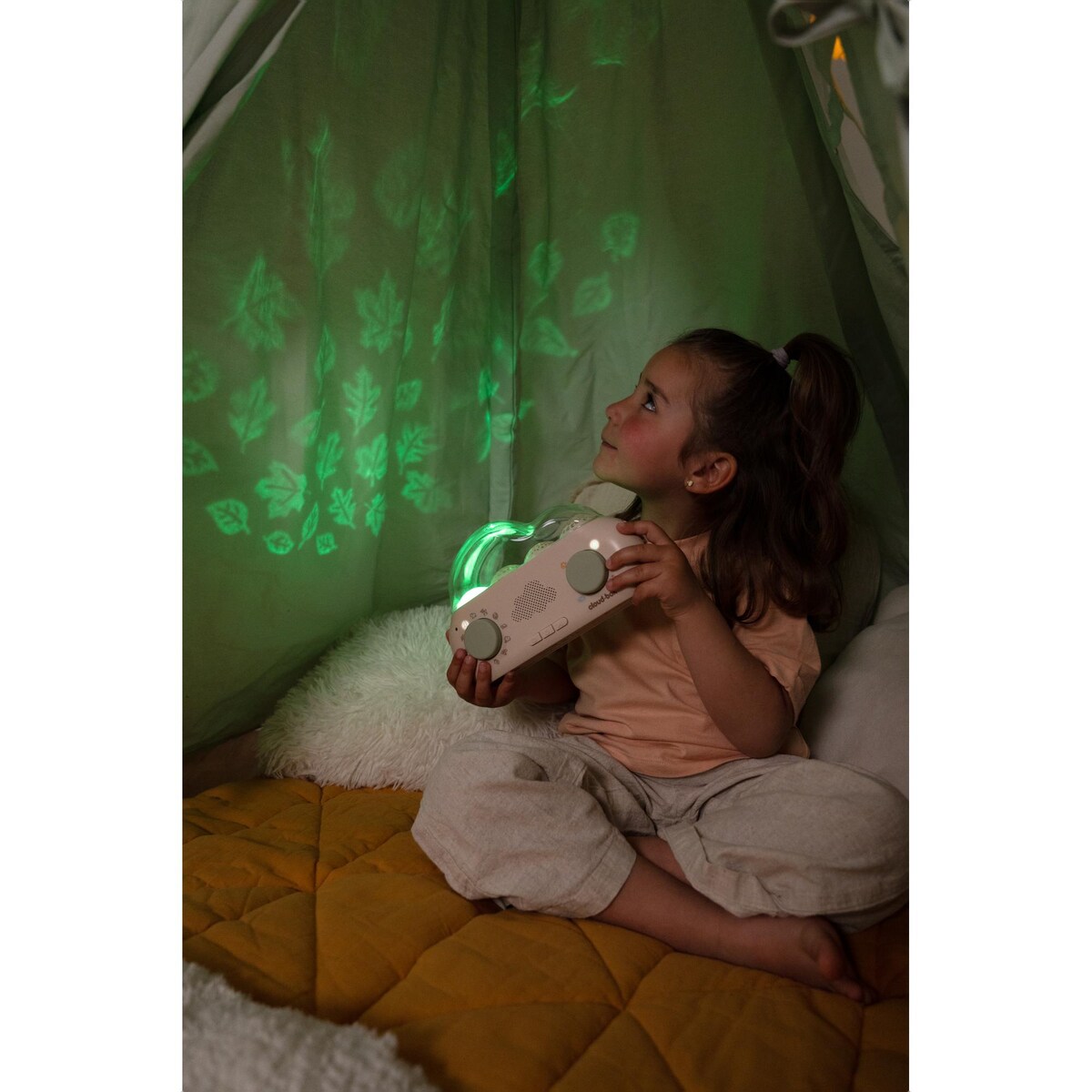 Proyector cuentacuentos Cloud B con libro CloudBox Beige-4