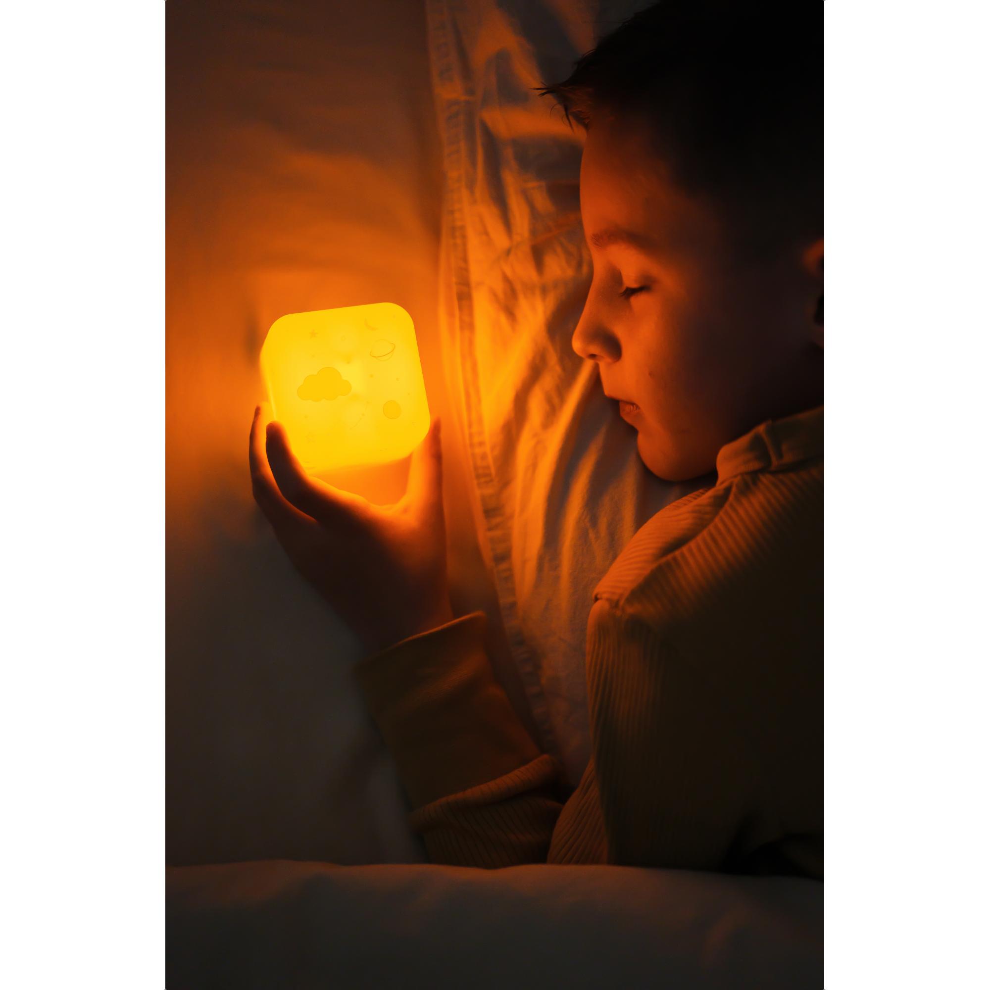 Luz quitamiedos portatil Cloud B Cube B Space recargable - Natural Natural-7
