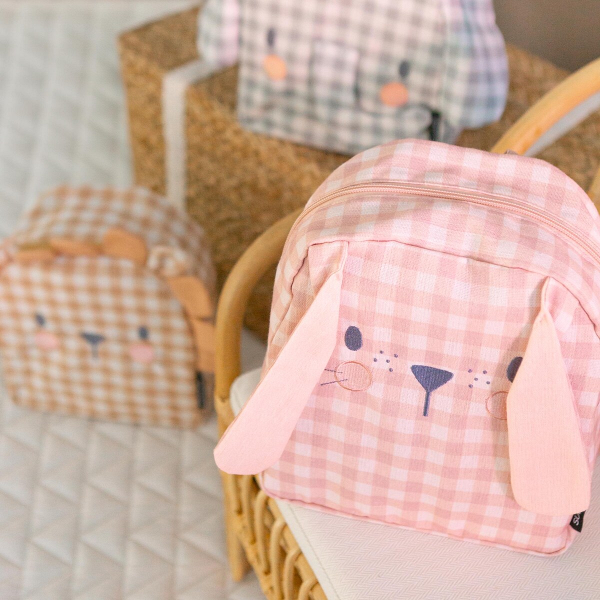 Pack de Oferta de Mochila de Creche com Cosméticos de Bebé Rosa antigo-4